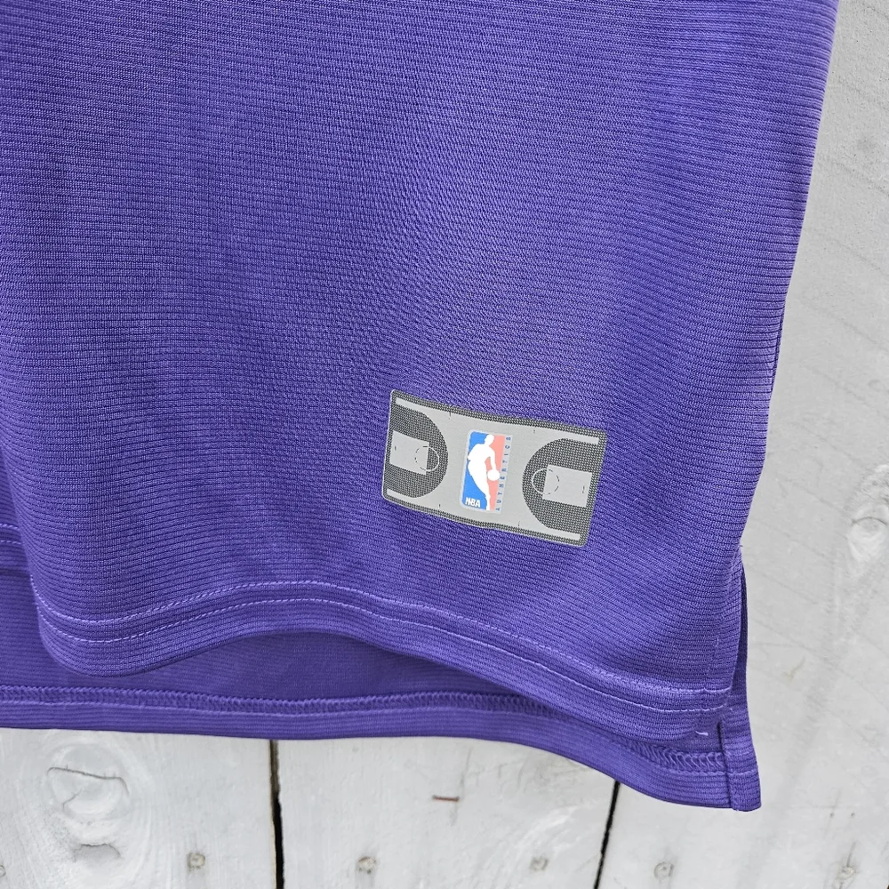 NWOT Fanatics Phoenix Suns V-Neck Shirt - Picture 6 of 7
